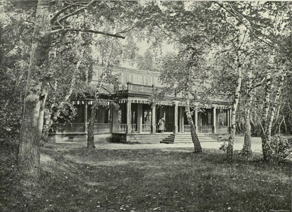 Веранда в городском саду. 1891-1898г